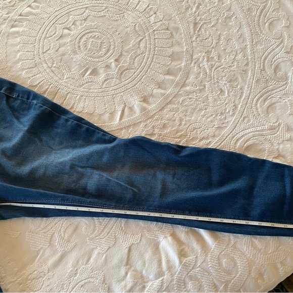 l.e.i. Pull-on Jeans sz L - Picture 7 of 8